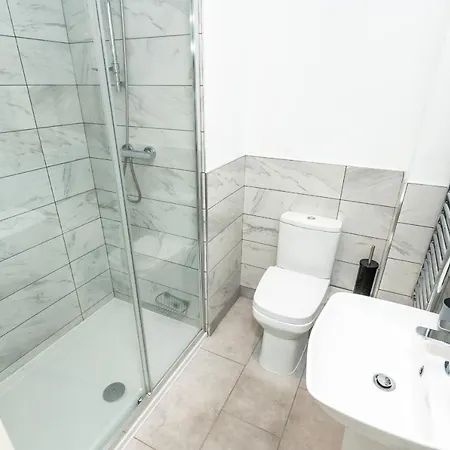 Pass The Keys Modern, Light And Airy 2 Bed Apt With Free Parking York